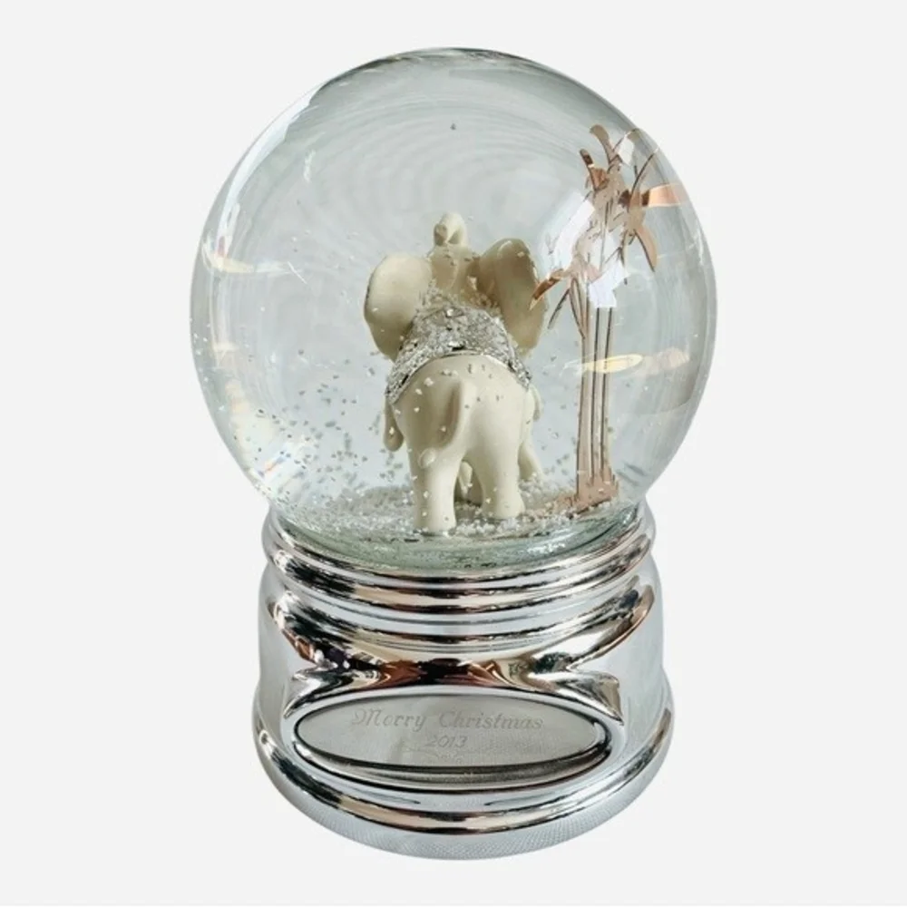 Things Remembered 2013 Musical Elephant Snow Globe 6.7